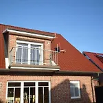 Daire Sonnenschein *